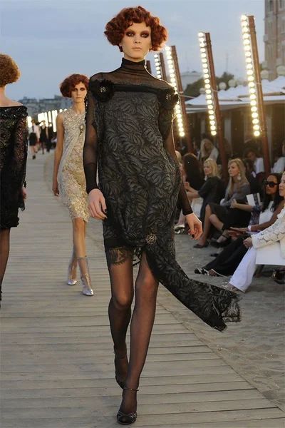 Look 69